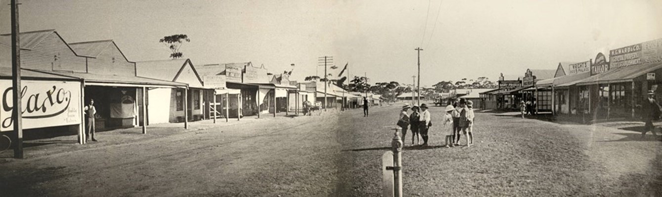 Historical - Westonia's main street 1917